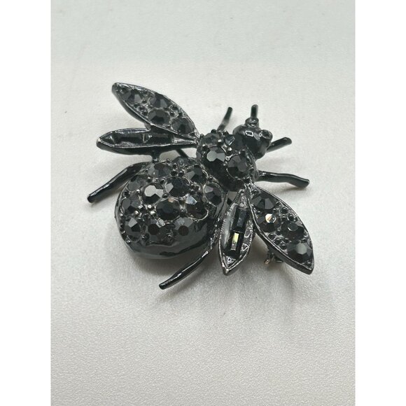 Vintage Black Bug Pin Brooch Enamel and Rhinestones Insect Beetle Japanned Style - Picture 4 of 6